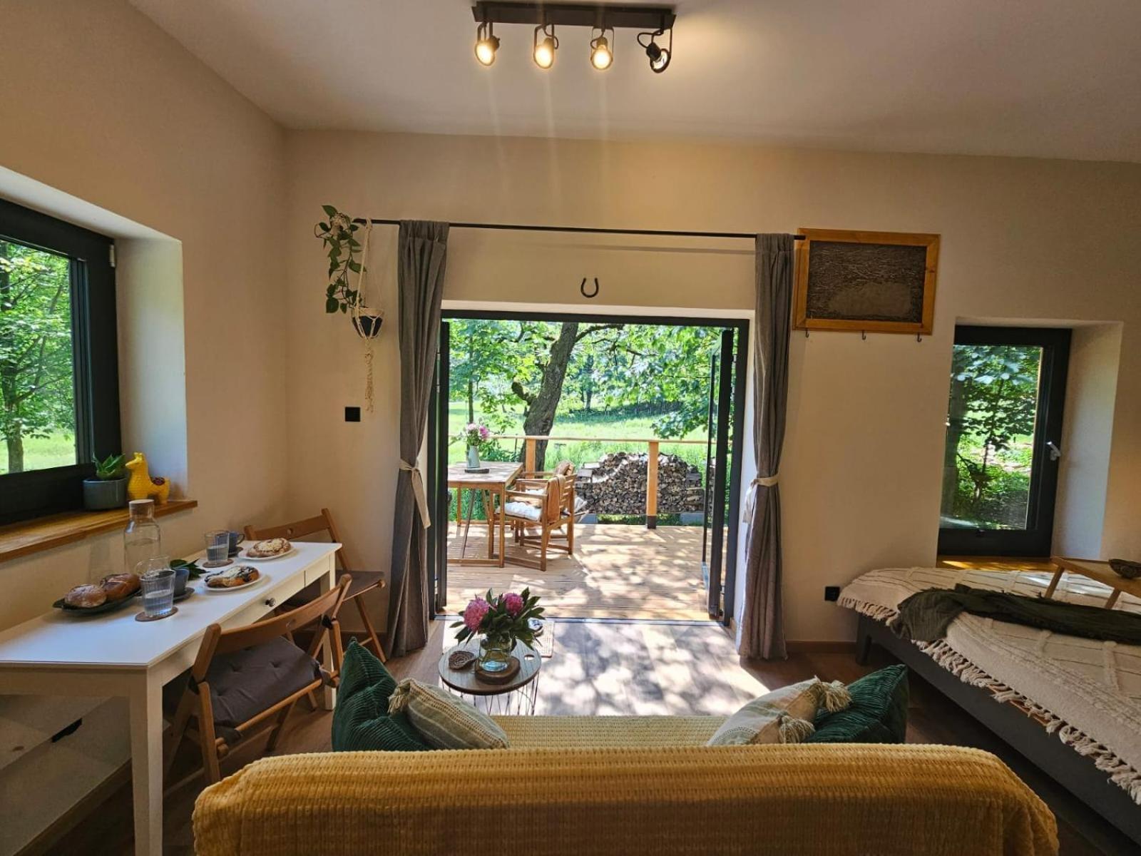 Holiday home Glamping Zlate Podlesi #1 Zlate Hory