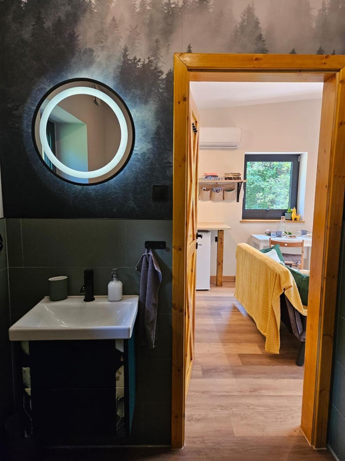 Glamping Zlate Podlesi #1 Holiday home